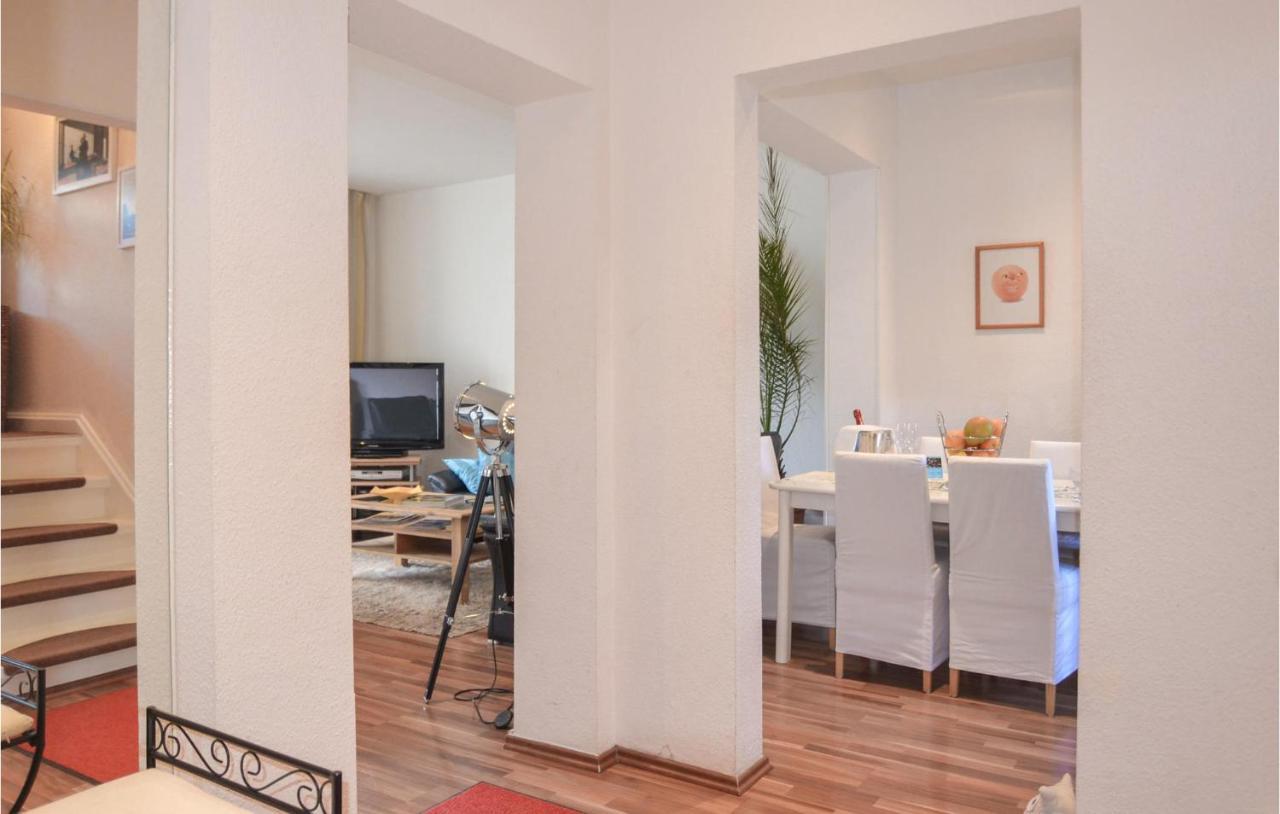 2 Bedroom Lovely Home In Берлин Экстерьер фото