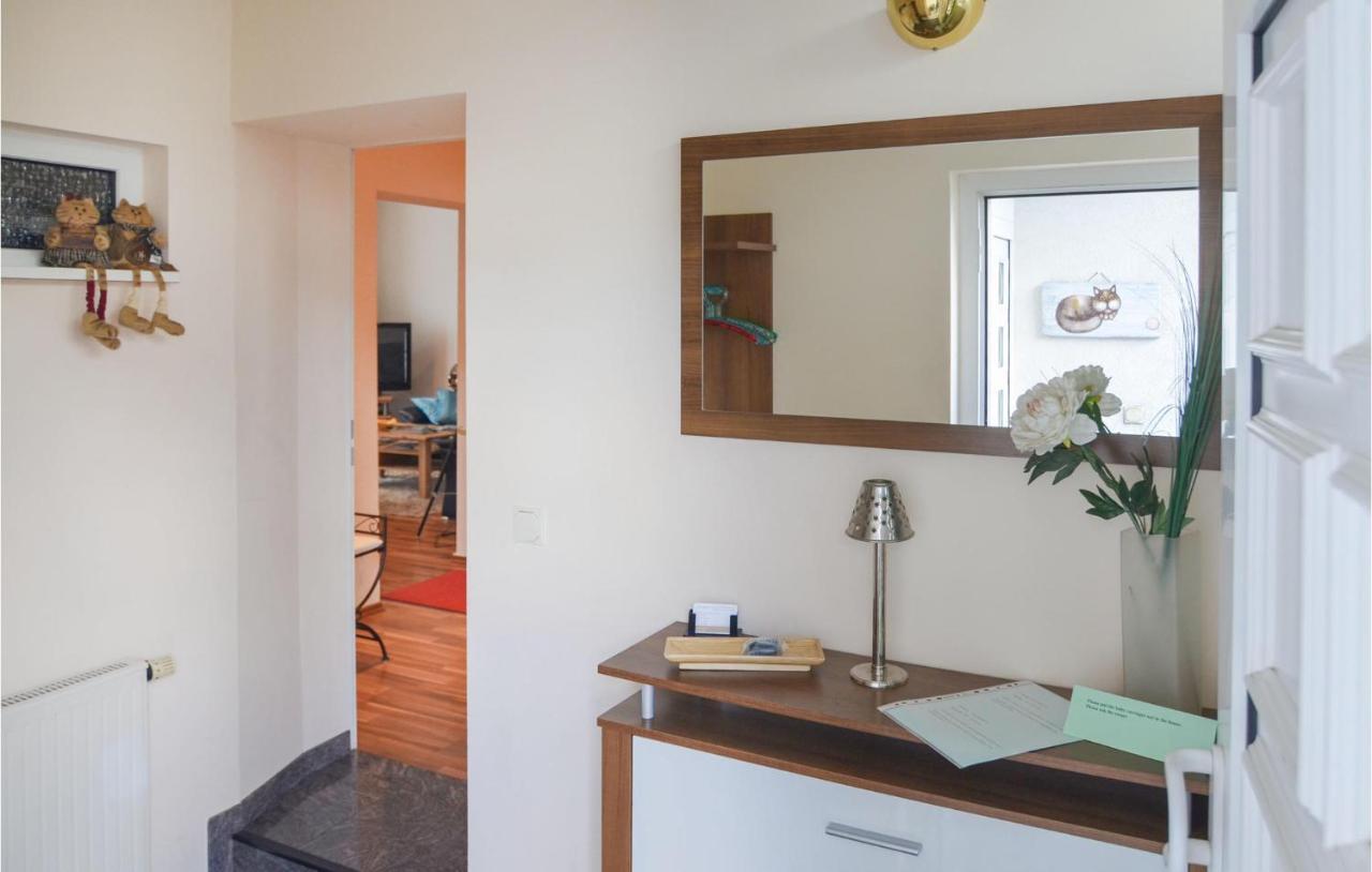 2 Bedroom Lovely Home In Берлин Экстерьер фото