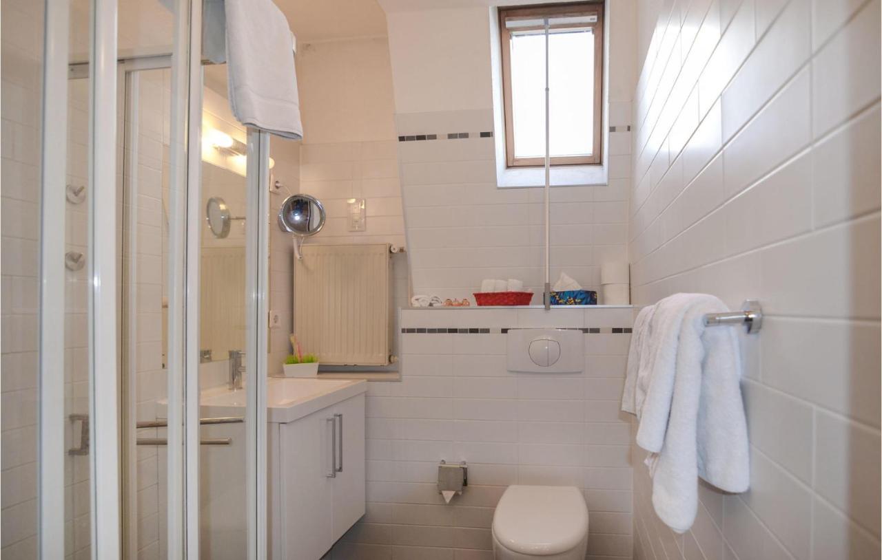 2 Bedroom Lovely Home In Берлин Экстерьер фото